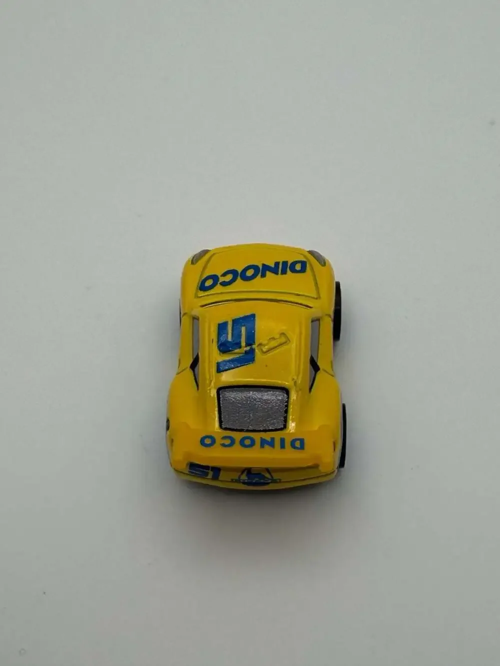 Disney Pixar Cars Mini Racers Dinoco Cruz Ramirez #51 Diecast Vehicle